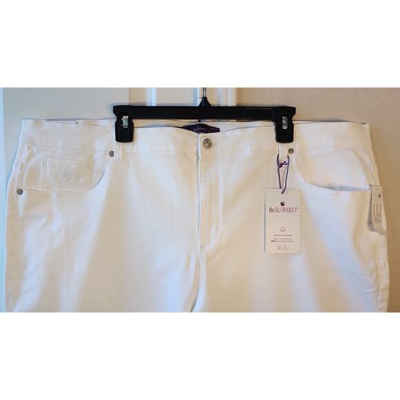 NWT Gloria Vanderbilt Amanda Slimming Jeans Women Size 24W Short Vintage White - Picture 2 of 16